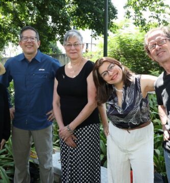“Poemas en bicicleta”: Jacqueline Goldberg, Fanuel Hanán Díaz, Waleska Belisario, Alicia Montero y Antonio Quintero