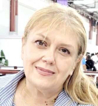 Angélica González-Gopar