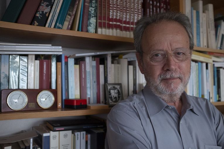 Andrés Sánchez Robayna