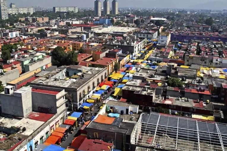 El barrio te respalda: el clasismo en la lengua en México, por Andrea Navarro Abitú