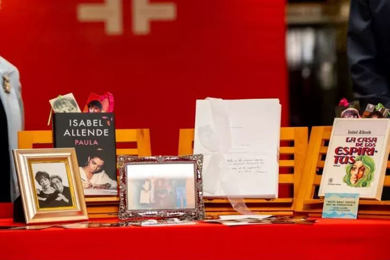 Legado de Isabel Allende en la Caja de las Letras del Instituto Cervantes