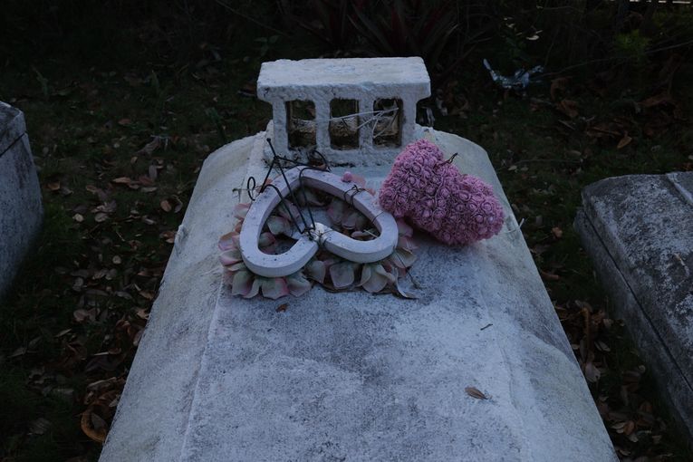 Dioses y monstruos, por Zacarías Santorini