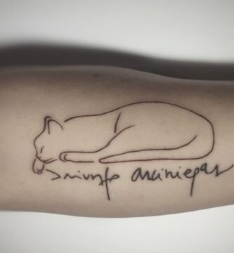 Tatuaje, por Triunfo Arciniegas