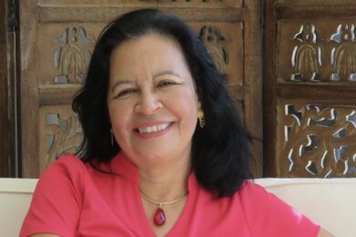 Elvira Sánchez-Blake