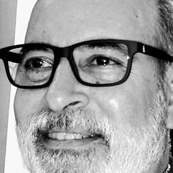 Rodolfo H. Farías