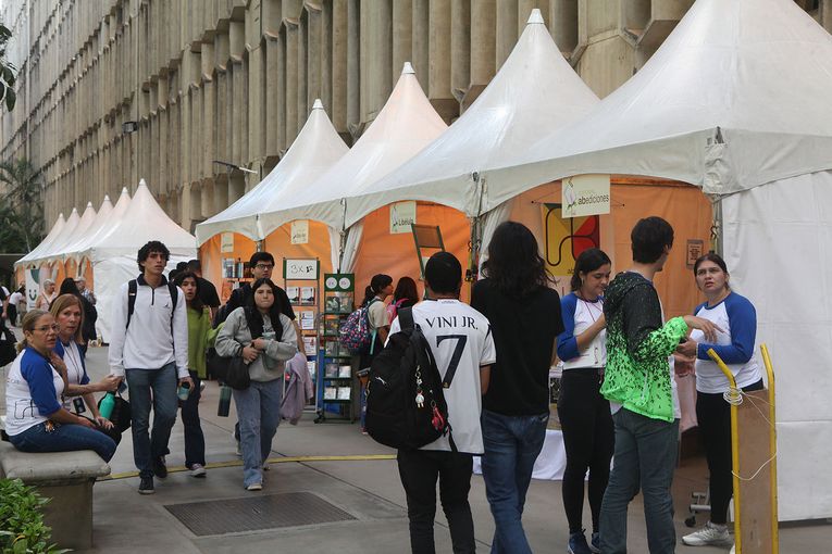 Feria del Libro del Oeste de Caracas