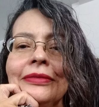 María Antonieta Flores