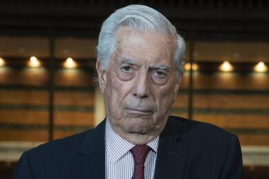 Mario Vargas Llosa