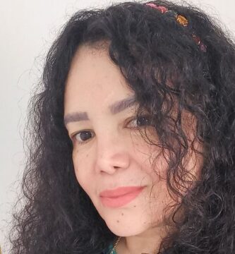 Indira Geovana Bush Tapia
