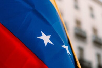 Estés donde estés, estas son las vías para ayudar a Venezuela