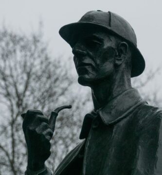 Sherlock Holmes