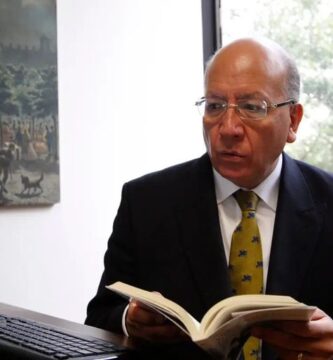 Vicente Quirarte