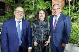 Presentación de “Al terco filo de la luz: poesía reunida 1975-2020”, de Edda Armas