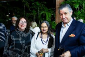 Presentación de “Al terco filo de la luz: poesía reunida 1975-2020”, de Edda Armas