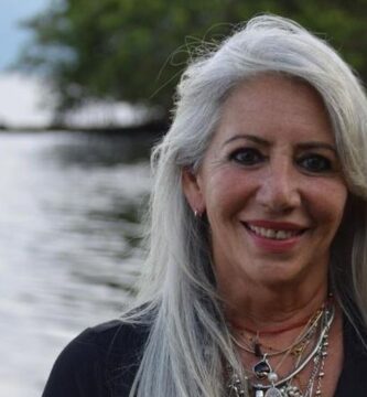 Gloria MiládelaRoca