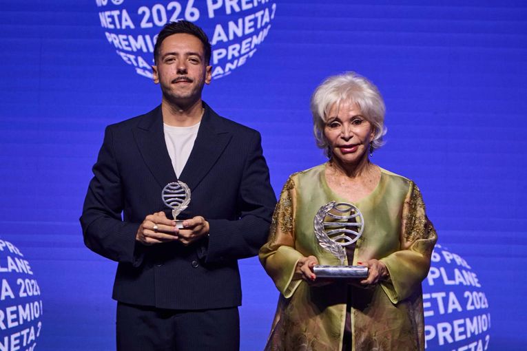 Isabel Allende y Sergio Hernández Carrasco