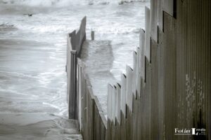 Frontera, por Carlos Moreira